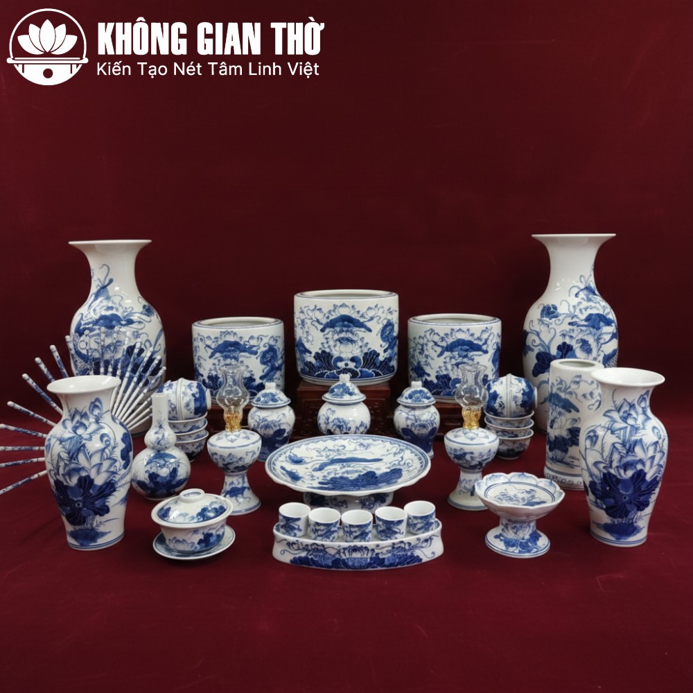 Đồ thờ gốm Bát Tràng