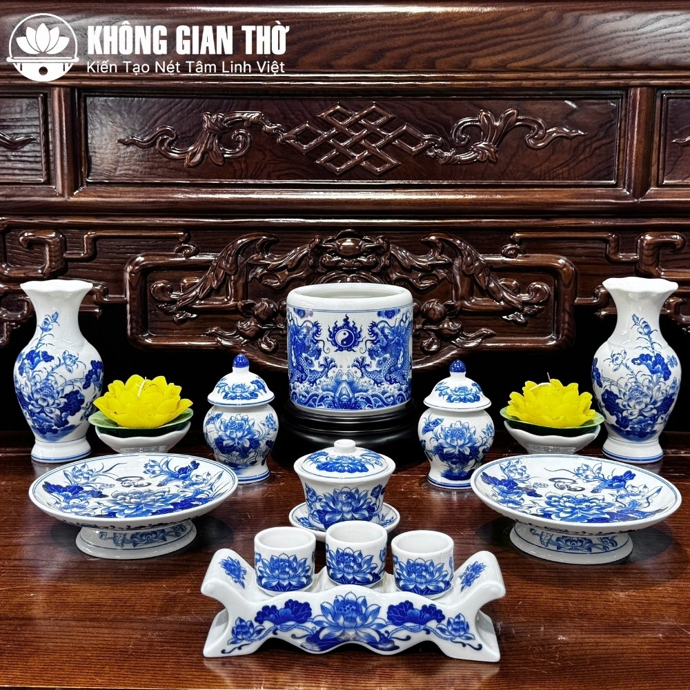 Đồ thờ gốm Bát Tràng